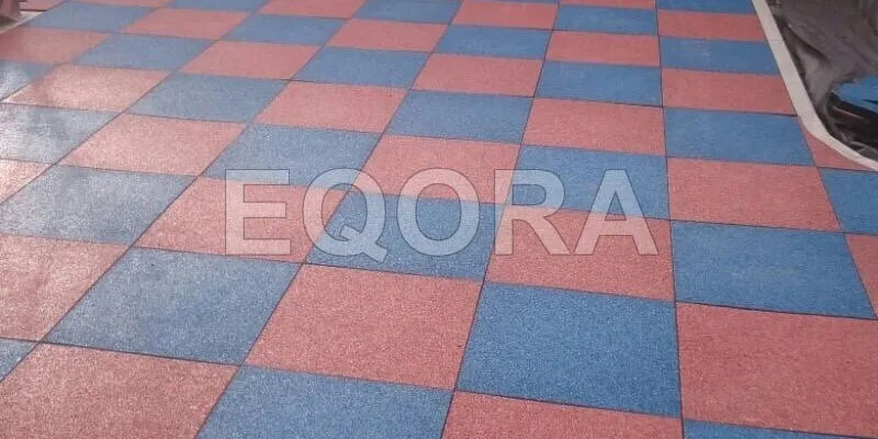 Резиновое покрытие из крошки для автосервисов в Убинском